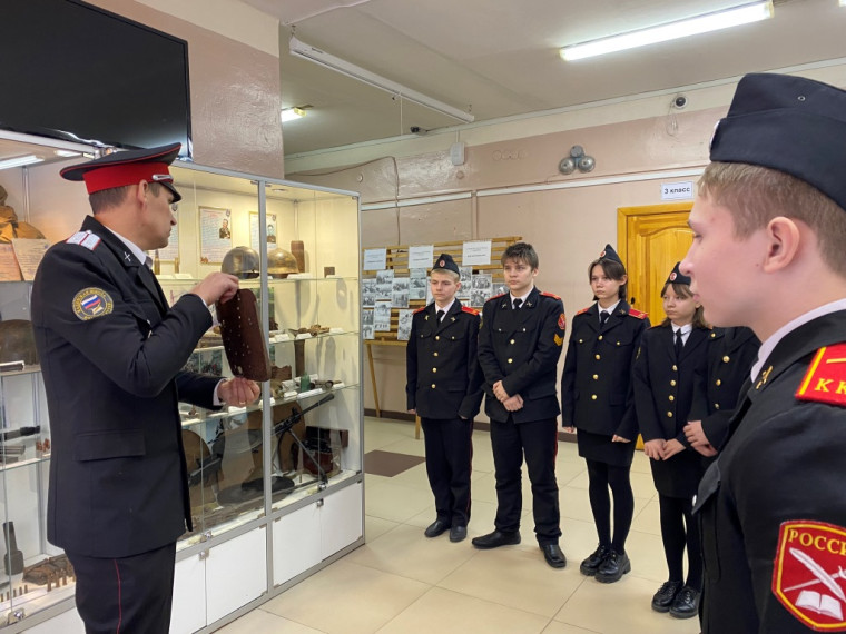 В кадетской школе прошли памятные мероприятия посвященные 80-летию окончания Сталинградской битвы.